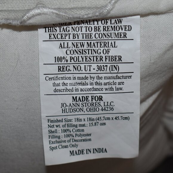 Joann White Ruffle Edge Spring Country Cottage Carrot Throw Pillow Home Decor - Picture 11 of 12